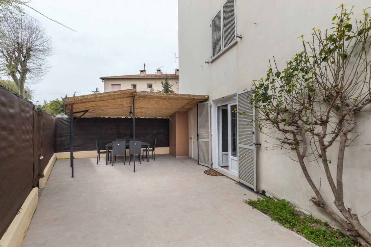 شقة Sleep In Antibes City Center المظهر الخارجي الصورة