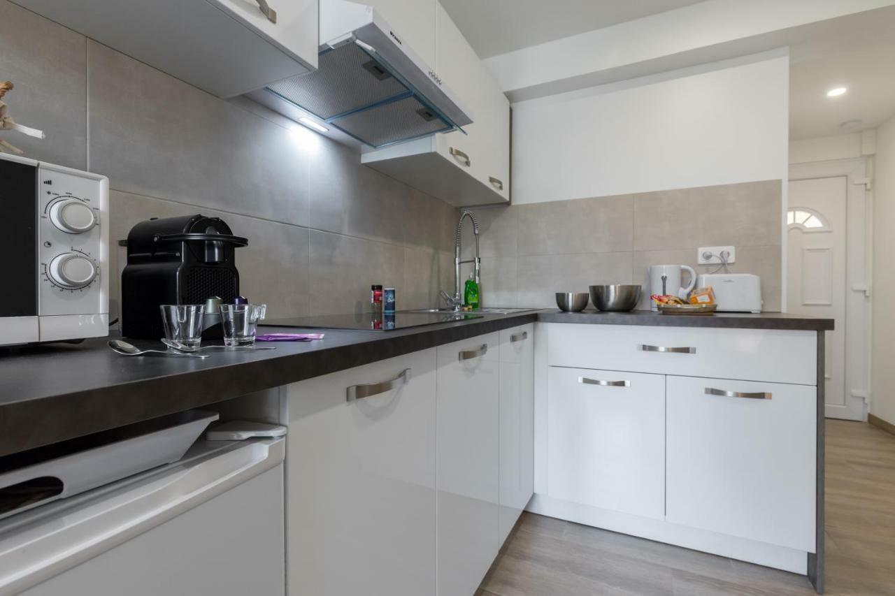 شقة Sleep In Antibes City Center المظهر الخارجي الصورة