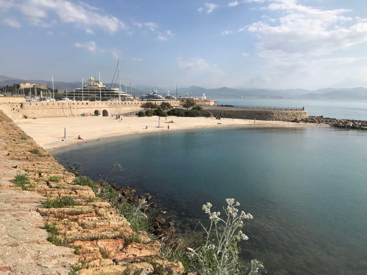 شقة Sleep In Antibes City Center المظهر الخارجي الصورة
